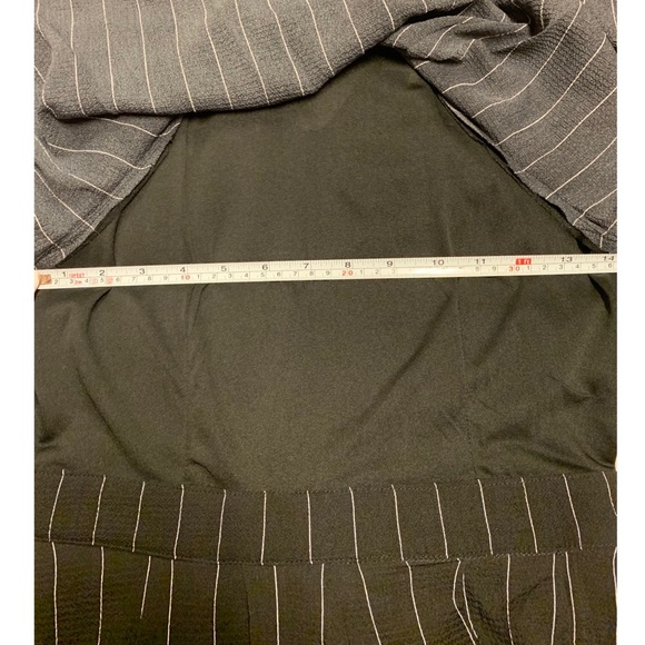 Listicle Black Halter Romper - Picture 6 of 6